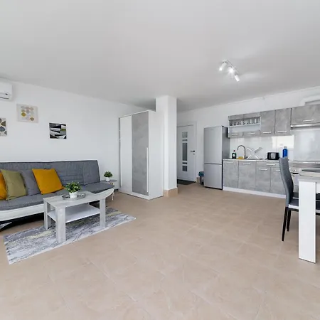 Apartment Cosy Near The Sea *